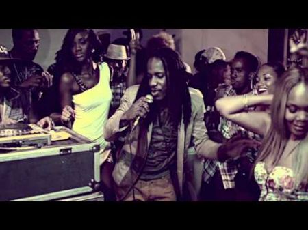 Dancehall deejay Wayne Marshall evolves as he follows the music