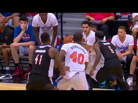 New York Knicks escape with 71-69 victory over Trail Blazers in Summer League