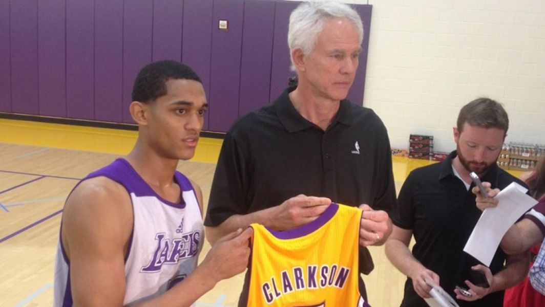Los Angeles Lakers officially sign rookie guard Jordan Clarkson