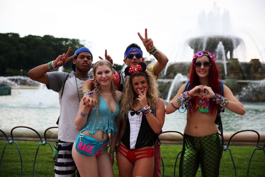 Slideshow Main Photo Credits