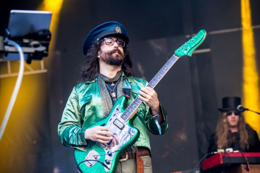 Slideshow Main Photo Credits