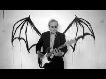 Introducing the Romanian band Crowd Control