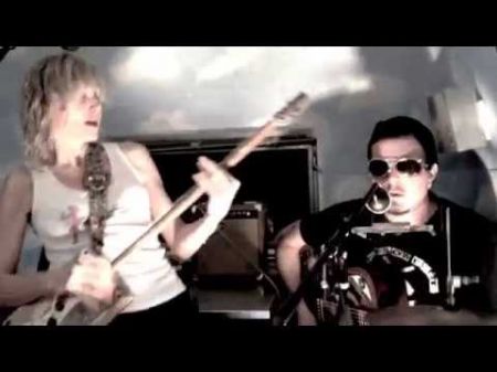 Hymn for Her deliver love letters to the road on 'Drive Til U Die'