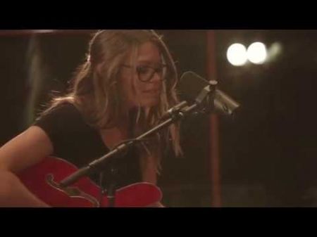 'The Voice' star Caroline Glaser comes to Hotel Cafe Sep. 27