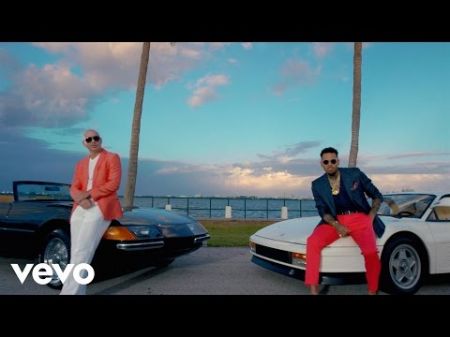 Pitbull honored with the SoundExchange Digital Radio Award 