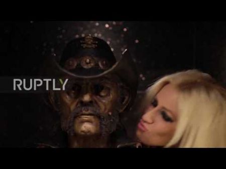 Statue of late Motörhead frontman Lemmy Kilmister unveiled at LA's Rainbow Bar &amp; Grill
