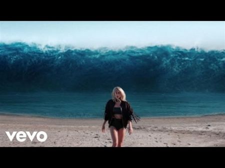 96.5 Buzz Halloweenie Roast featuring Phantogram &amp; more announced