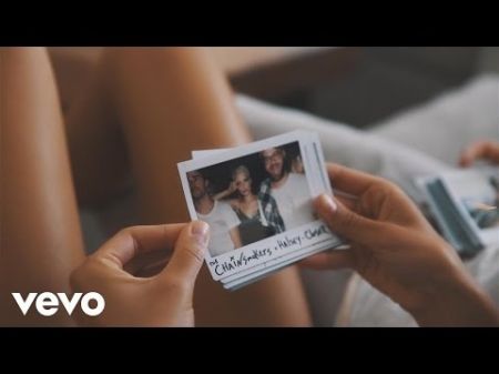 despacito spends a 2nd week at no 1 official uk singles chart recap 19th may 2017 mtv uk the chainsmokers closer spends a second week at no 1 despacito spends a 2nd week at no 1 official uk singles chart recap 19th may 2017 mtv uk the chainsmokers closer spends a second week at no 1