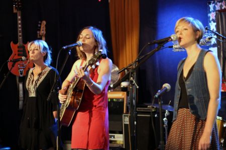We got to catch Applewood Road twice at Americanafest. The first time was at the Wild Ponies Happy Hour, where they played an abbreviated 15