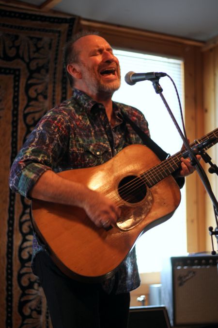 Colin Hay, of Men at Work fame, played a short half-hour set at the Compass Records Hillbillies and Hotdogs party, but it was enough to make