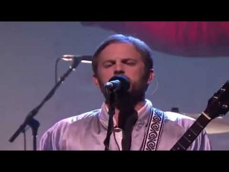 Watch Kings of Leon's perform 'Waste a Moment' on the 'Tonight Show'